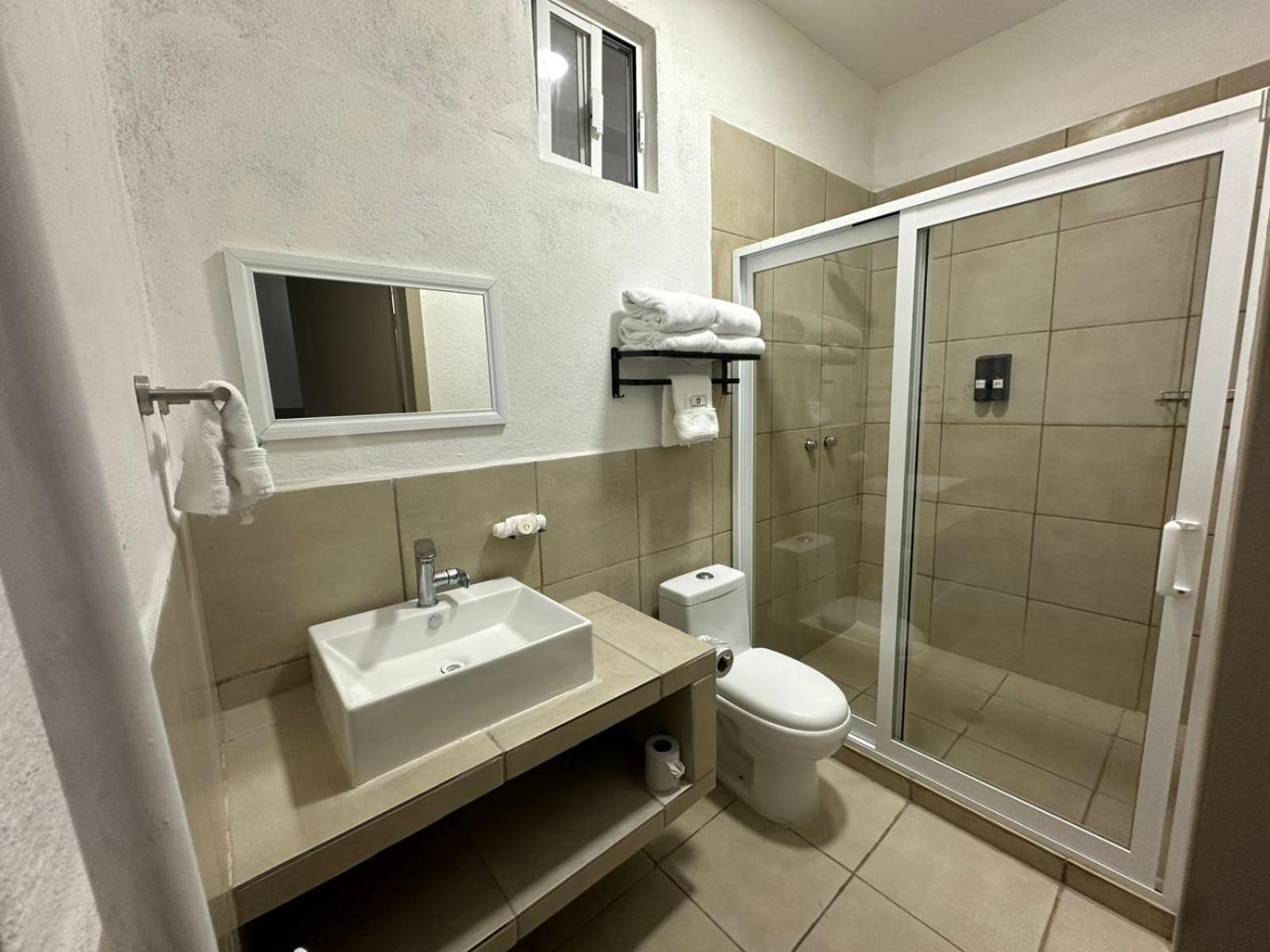 Hotel Plaza Centenario Juan Aldama Luaran gambar